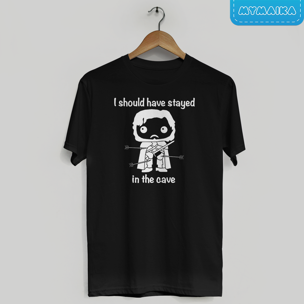 მაისური „I should have stayed in the cave - Jon Snow“ — ჯონ სნოუს მულტიპლიკაციური ფიგურა ციტატით