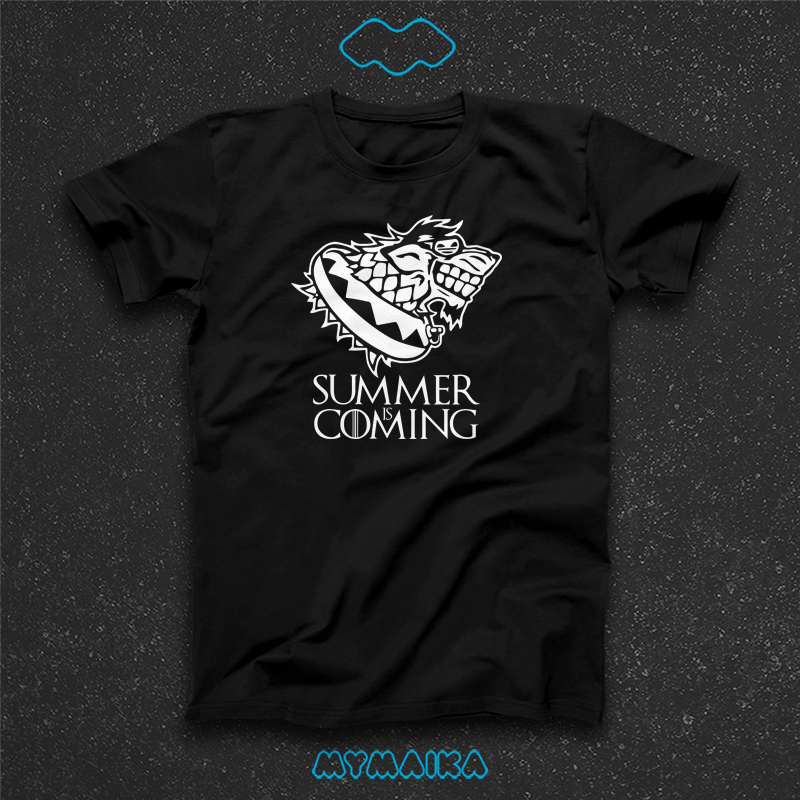 მაისური „Summer is Coming v3“ — სათვალიანი მგლის ემბლემა