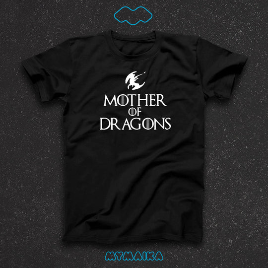 მაისური „Mother Of Dragons“ — დრაკონის ემბლემა და თეთრი წარწერა